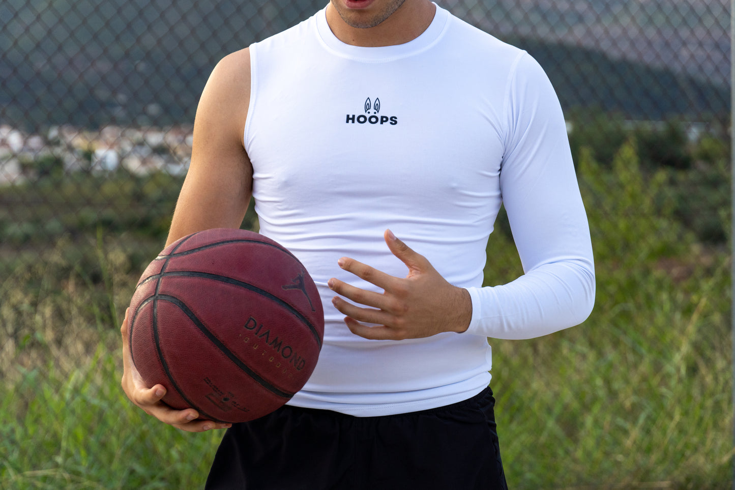 One Arm Shirt - BLACK & WHITE