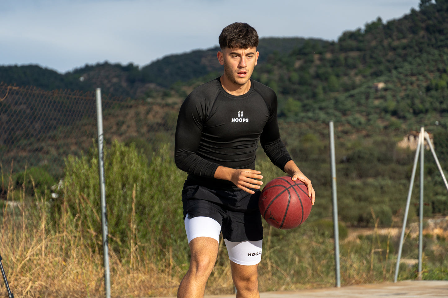 Compressive Long Sleeve - BLACK & WHITE